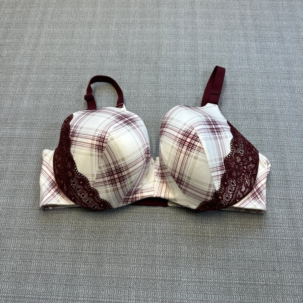 Cacique Bra 40DDD Lightly Lined Balconette Plaid Lace Trim Comfort